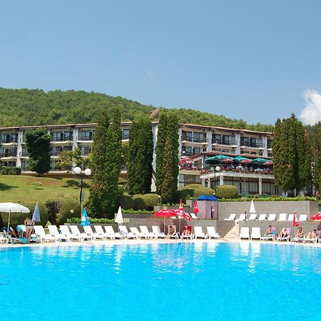Hotel Makpetrol Sztruga Kültér fotó