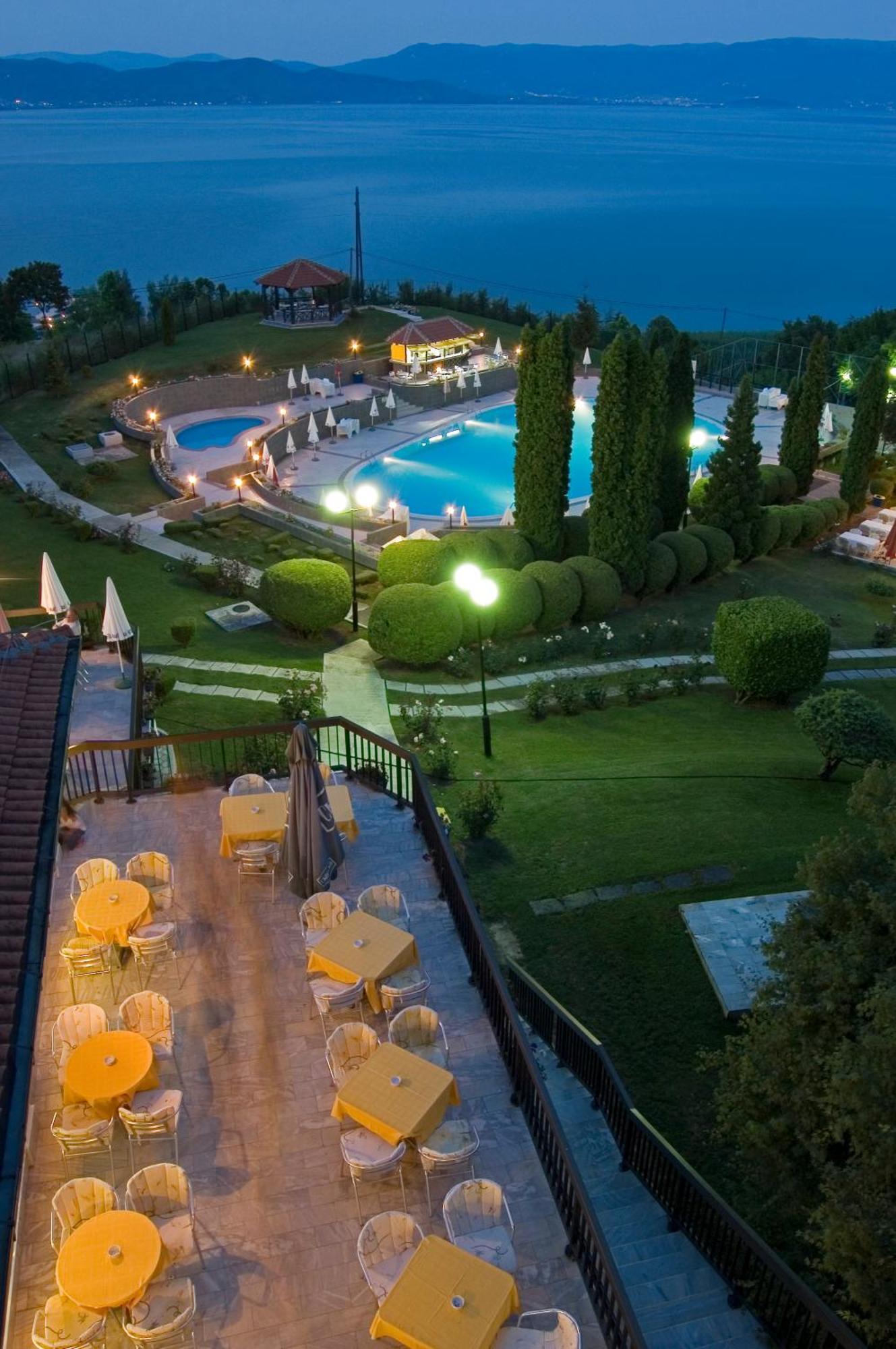 Hotel Makpetrol Sztruga Kültér fotó