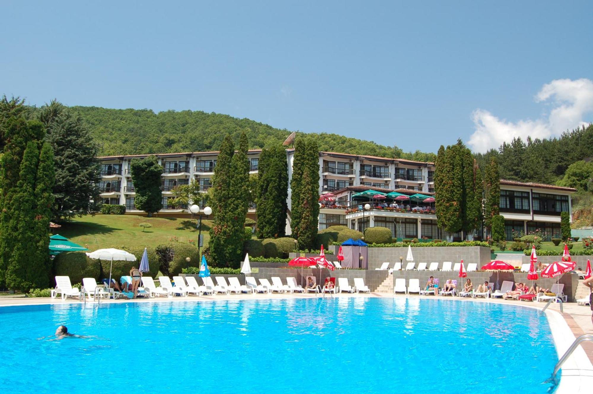 Hotel Makpetrol Sztruga Kültér fotó